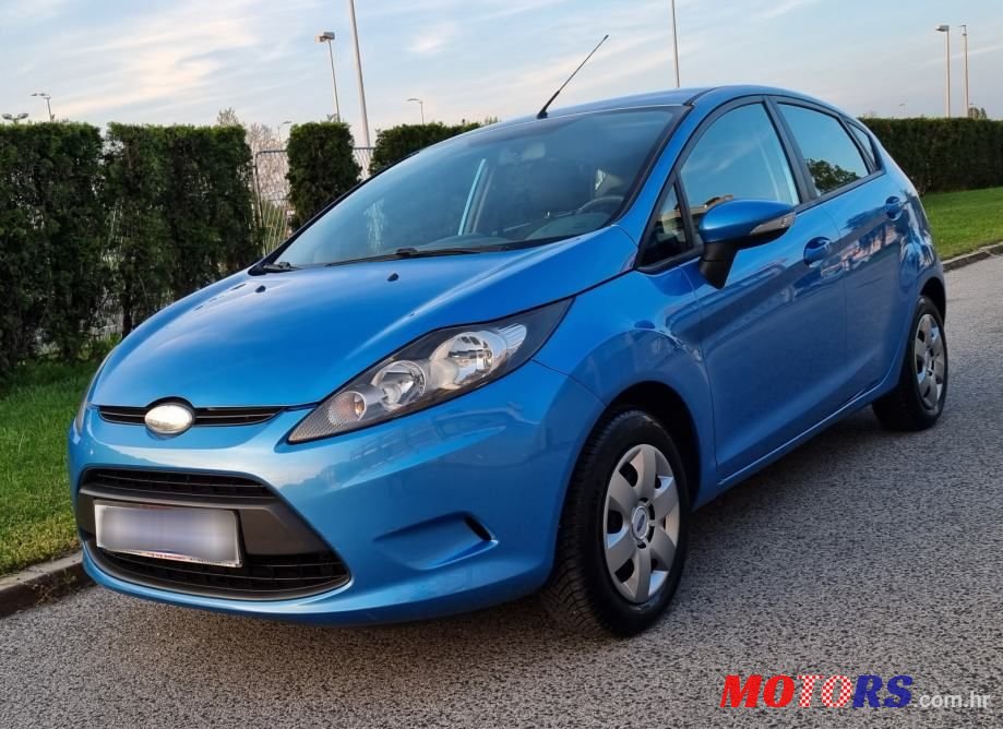 2010' Ford Fiesta 1,4 16V photo #4
