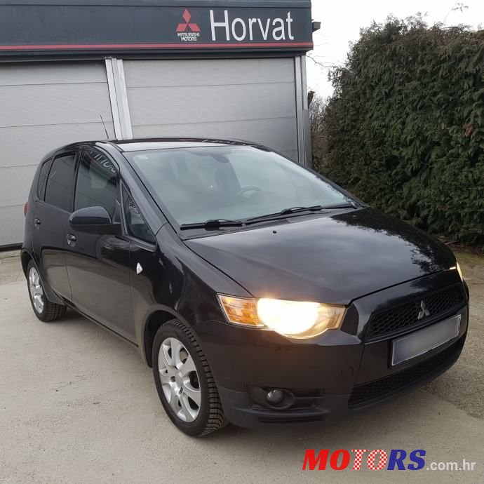 2010' Mitsubishi Colt 1,3 photo #1