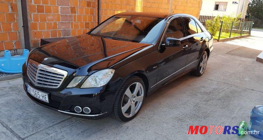 2009' Mercedes-Benz E-Klasa 220 Cdi photo #1