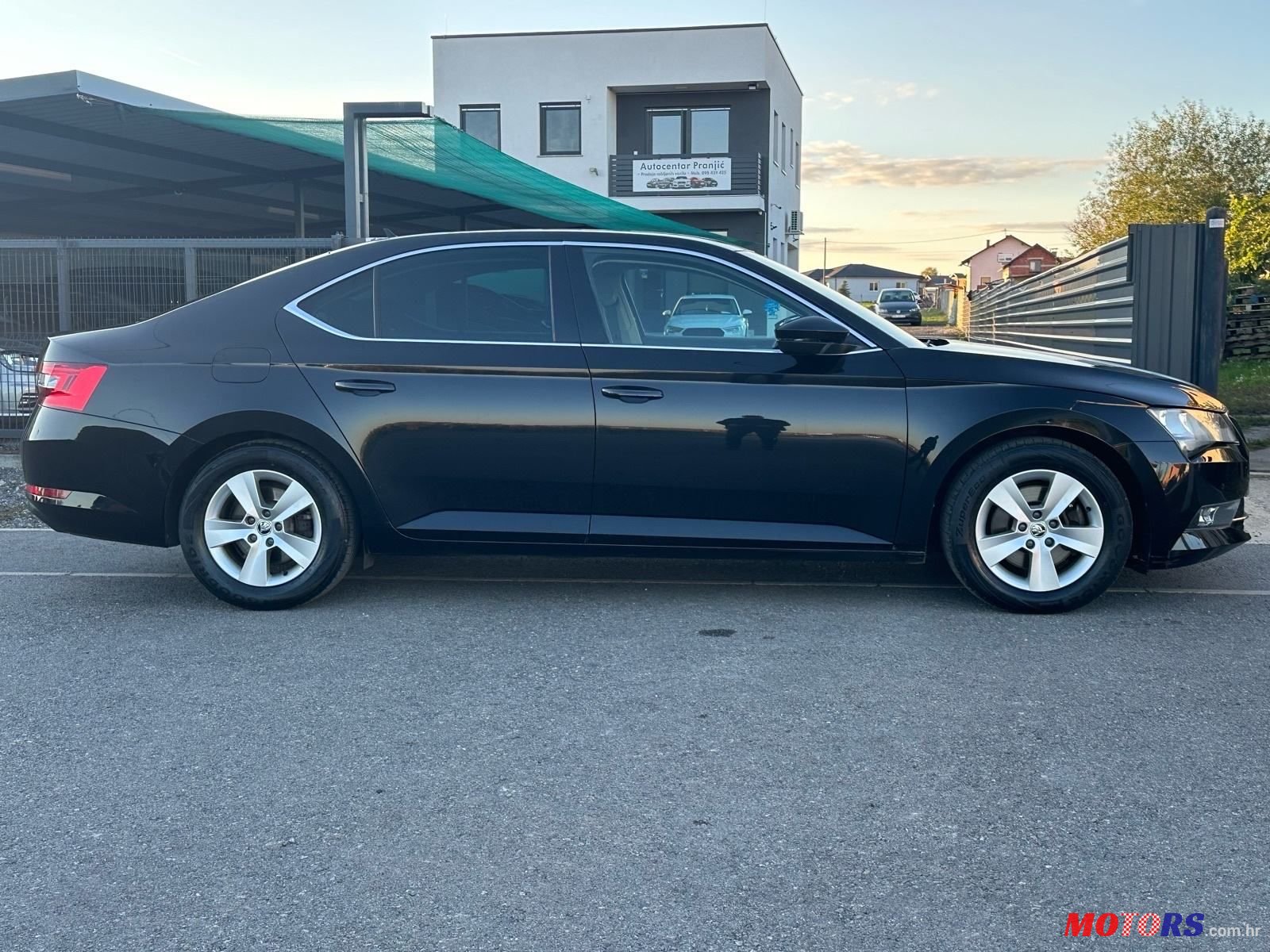 2015' Skoda Superb 1,6 Tdi Dsg photo #5
