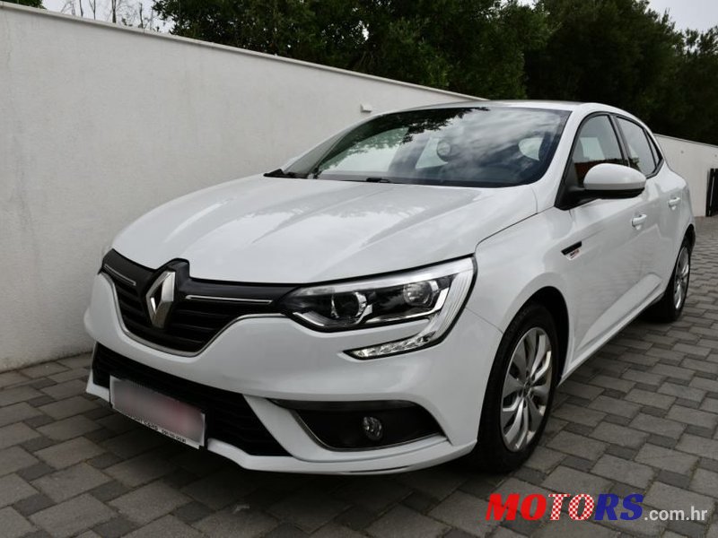 2020' Renault Megane Blue Dci 115 photo #1