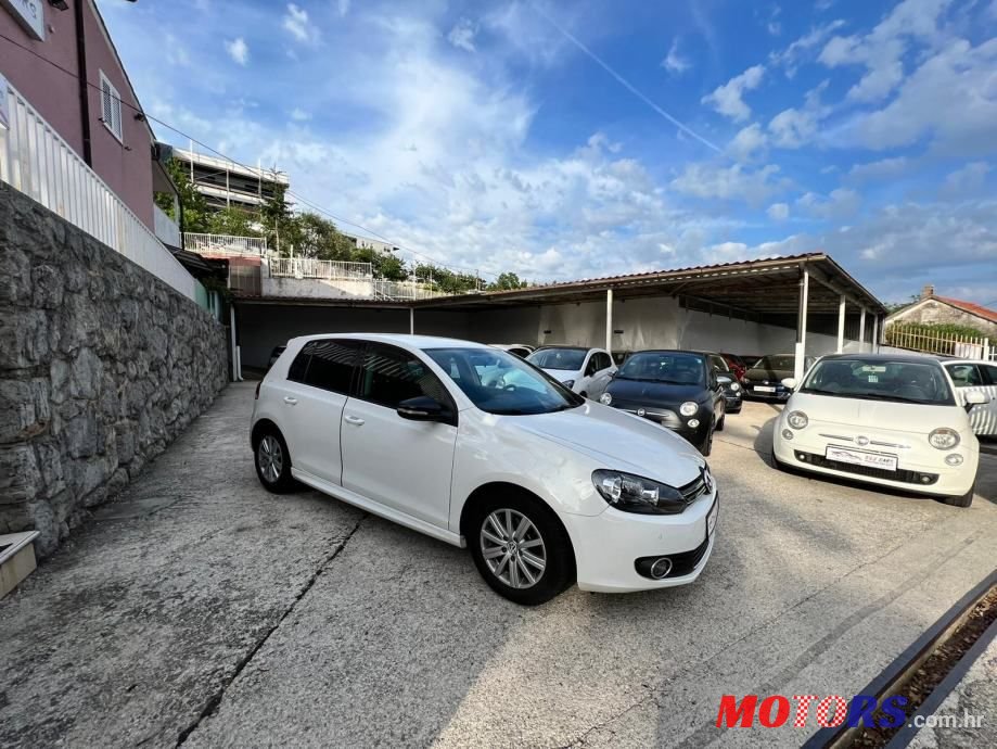 2011' Volkswagen Golf 6 1,6 Tdi photo #6