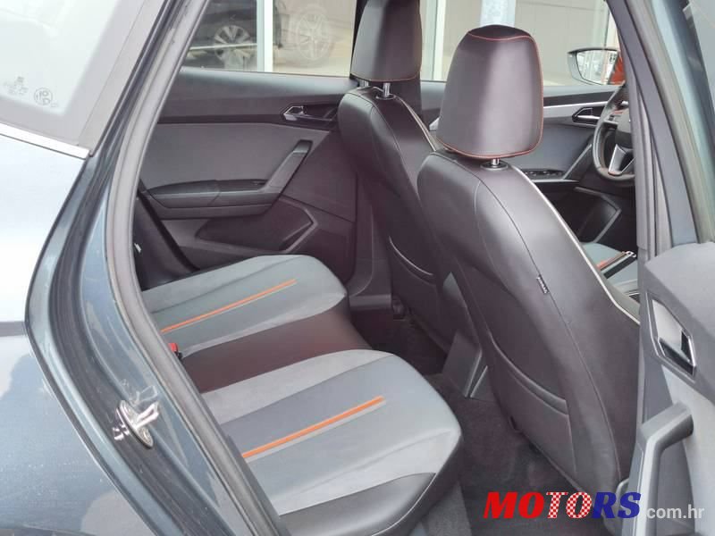 Obsessed With Your 2019 Seat Arona? You Need To See These Interior Mods! - buvszcd