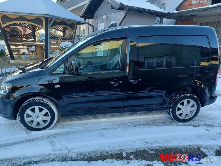 2009' Volkswagen Caddy 1,9 Tdi photo #4