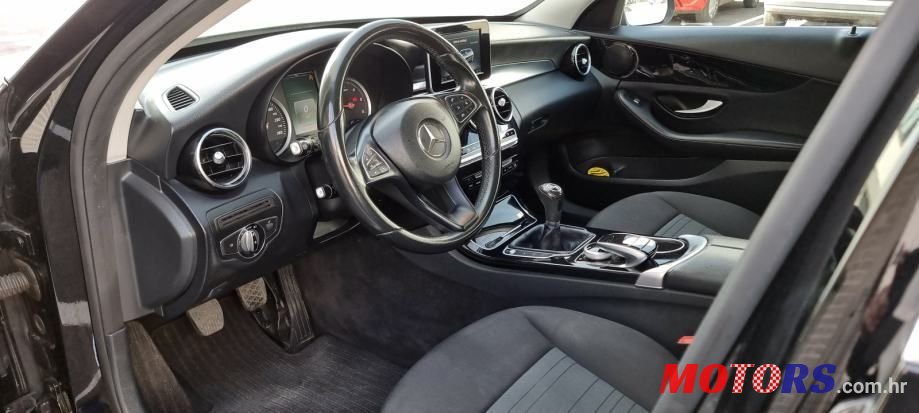 2015' Mercedes-Benz C-Klasa C 200 Karavan photo #6
