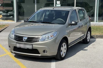 2012' Dacia Sandero 1,2 16V