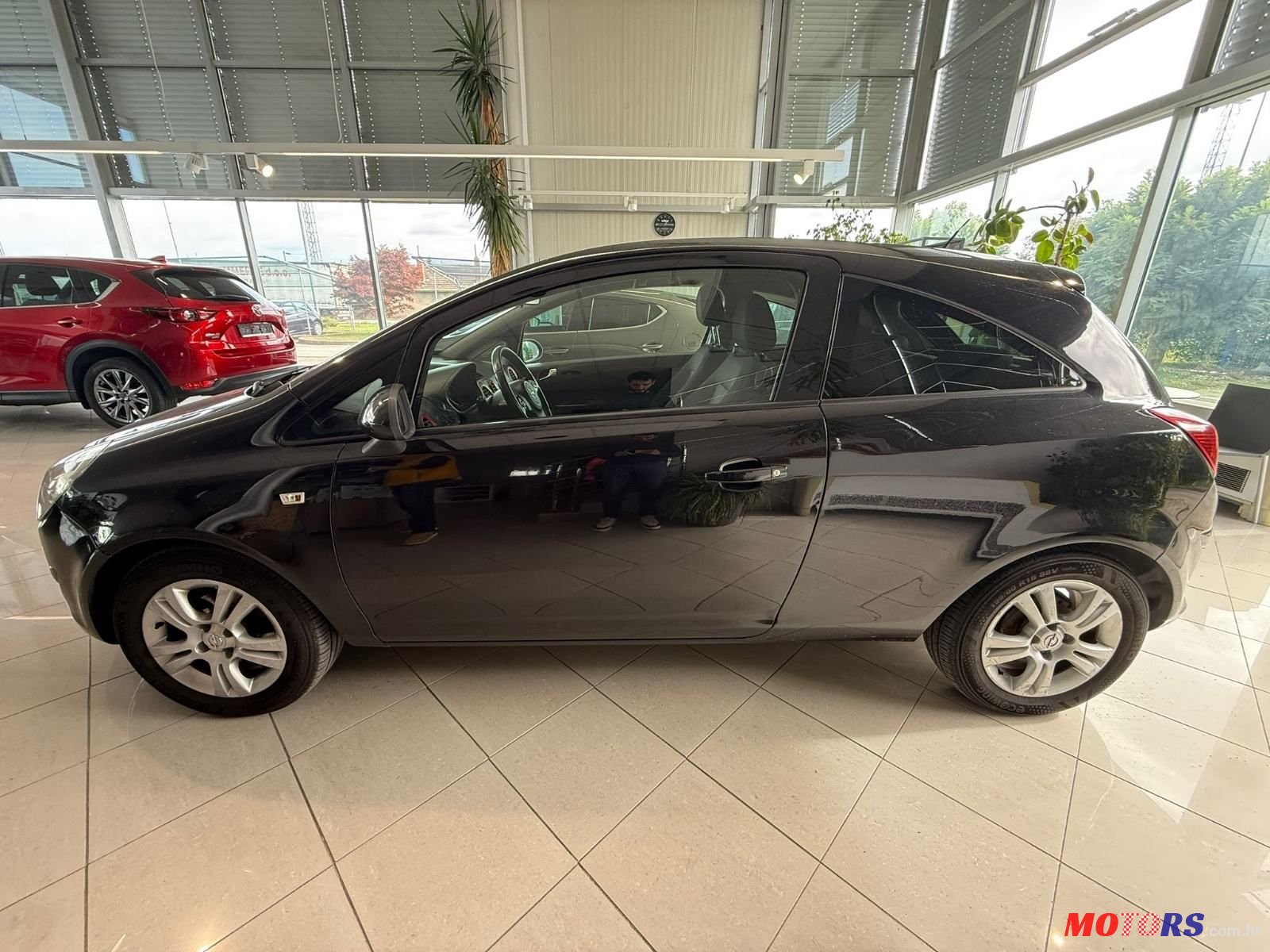 2010' Opel Corsa 1.4 Color Edition photo #4