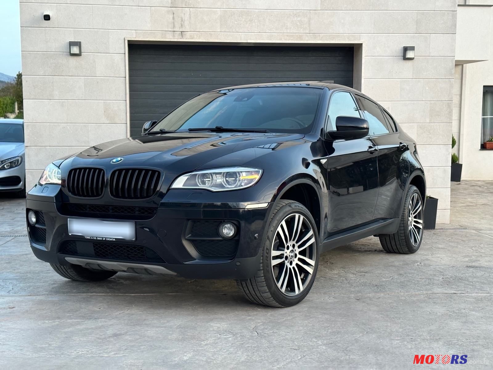 2012' BMW X6 30D photo #2