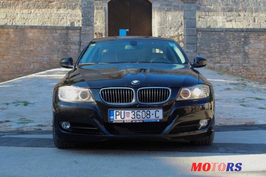 2008' BMW Serija 3 330 Xi photo #1