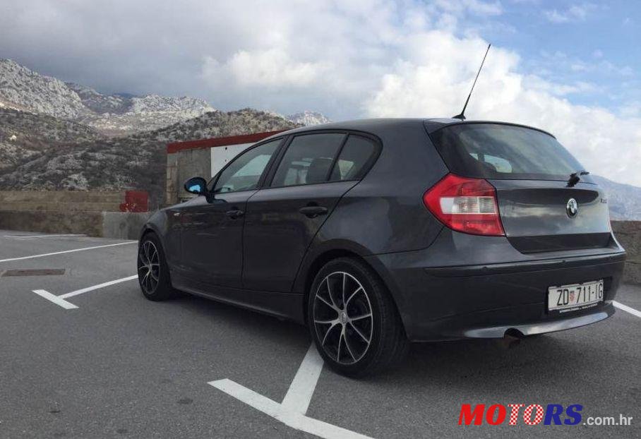 2006' BMW Serija 1 118D photo #2