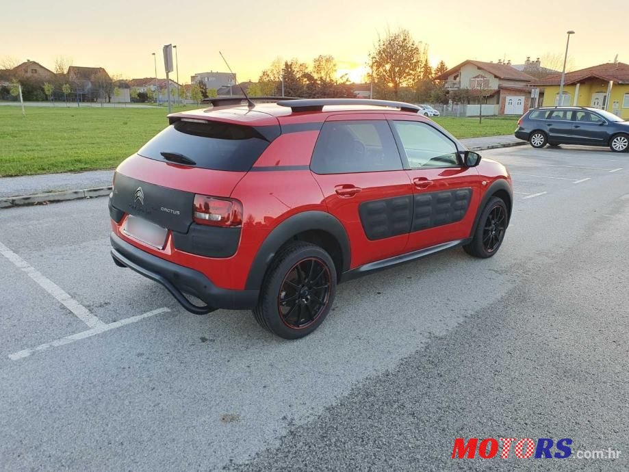 2015' Citroen C4 Cactus photo #4