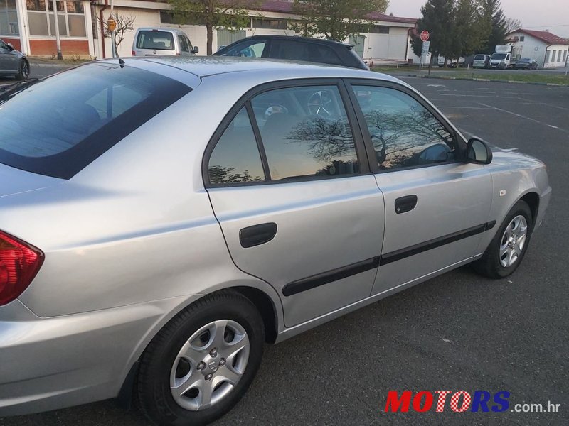 2003' Hyundai Accent 1,3 photo #3