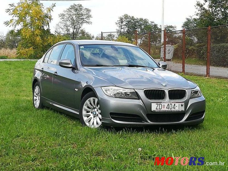 2010' BMW Serija 3 316D photo #1