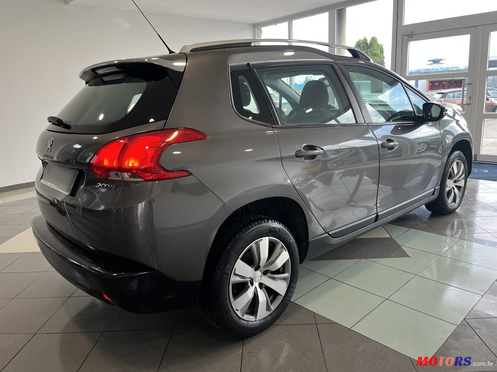 2016' Peugeot 2008 1,6 Bluehdi photo #6