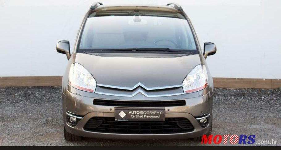 2007' Citroen C4 Grand Picasso photo #2