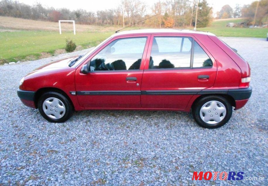 2003' Citroen Saxo 1.5 Sx D photo #1