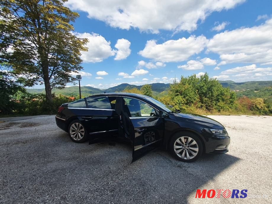 2013' Volkswagen Passat 2,0 Tdi Bmt photo #2