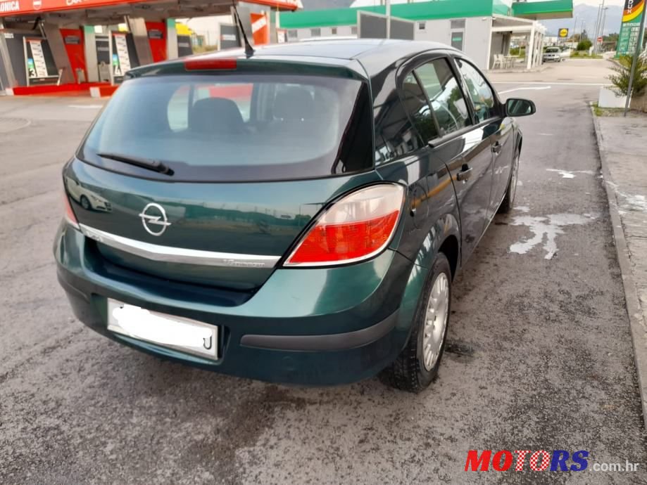 2006' Opel Astra 1,6 photo #4