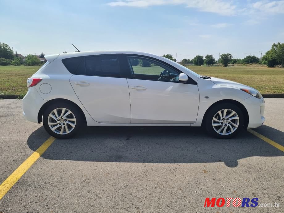 2012' Mazda 3 Sport photo #2