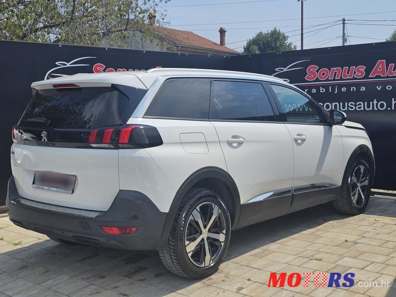 2018' Peugeot 5008 1,5 Bluehdi photo #5