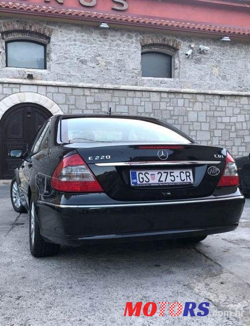 2008' Mercedes-Benz E-Klasa 220 Cdi photo #1