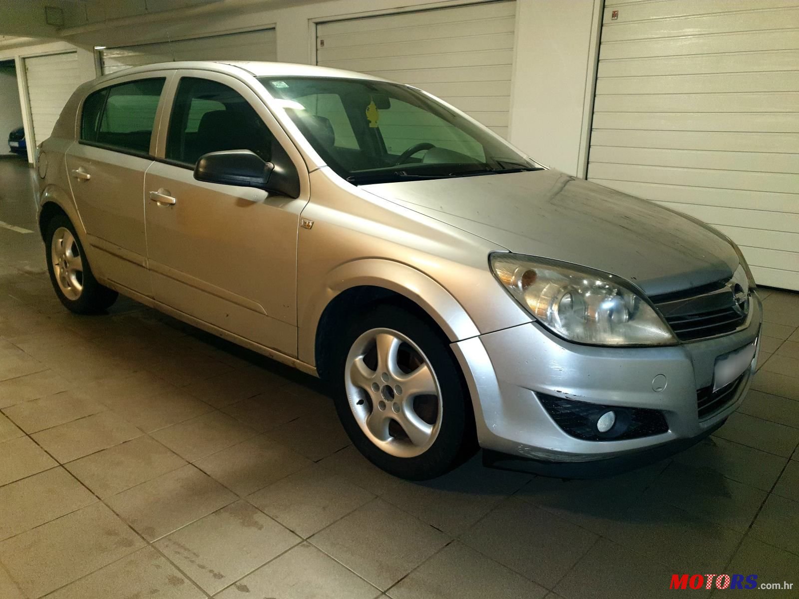 2008' Opel Astra 1,7 Cdti photo #1