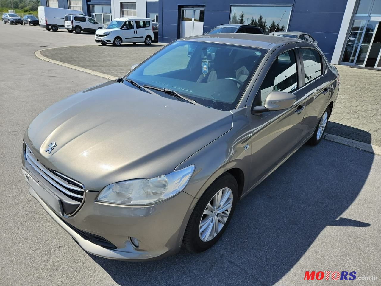 2014' Peugeot 301 1,6 Hdi photo #4