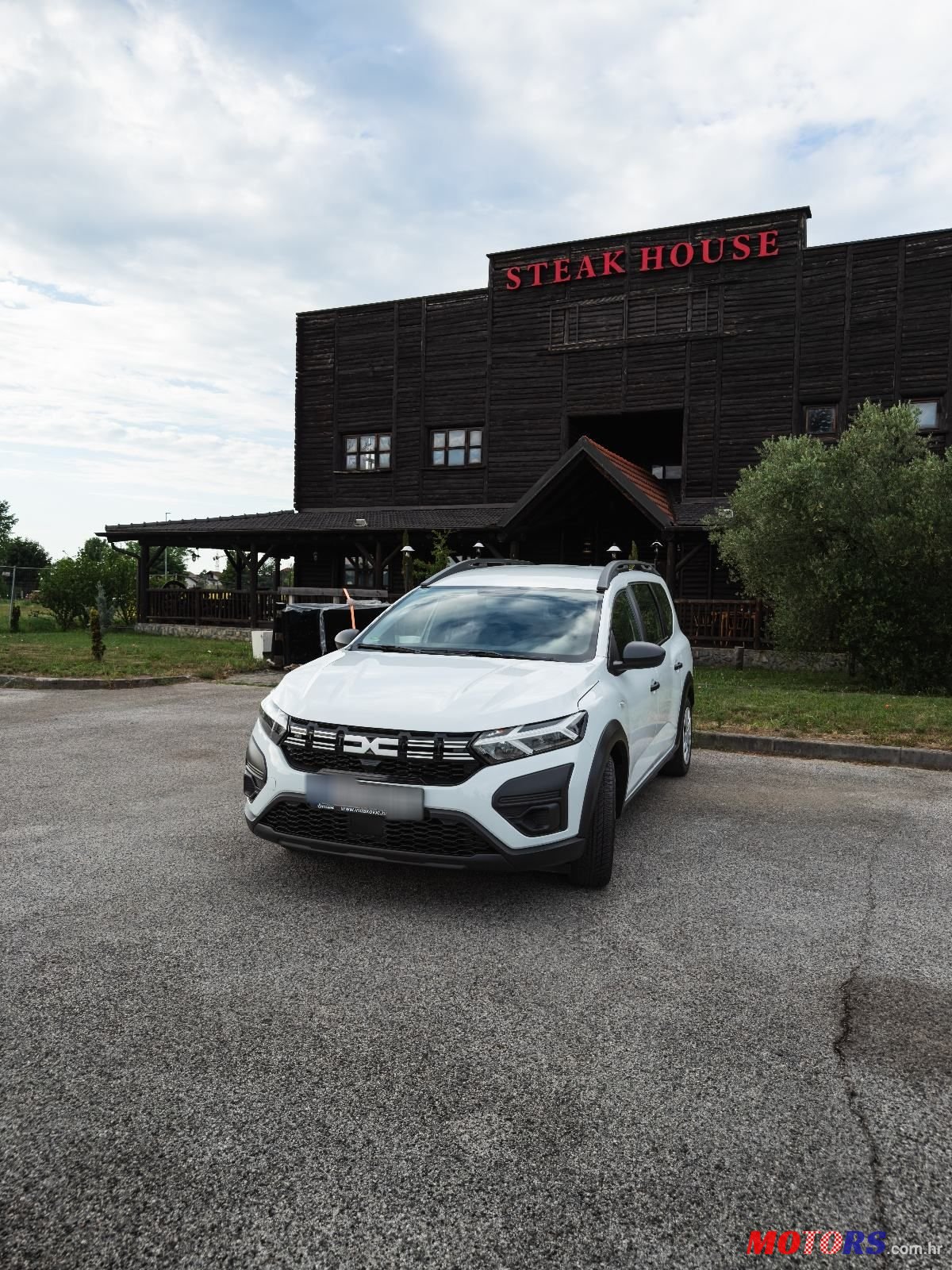 2023' Dacia Jogger 1,0 Eco-G photo #2