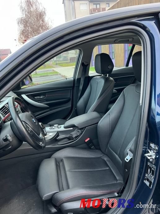 2012' BMW Serija 3 318D photo #2