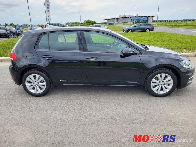 2019' Volkswagen Golf 7 1,6 Tdi photo #6