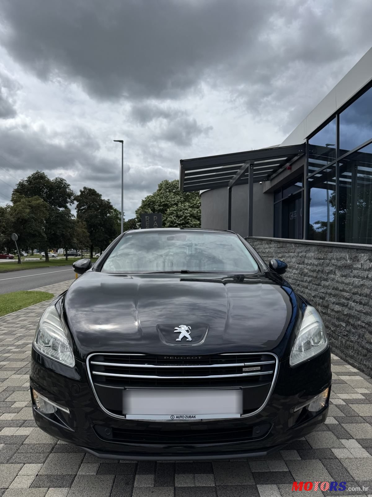 2013' Peugeot 508 Hybrid4 2,0 Hdi photo #3