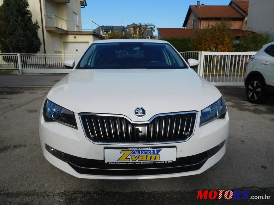 2018' Skoda Superb 2,0 Tdi photo #2