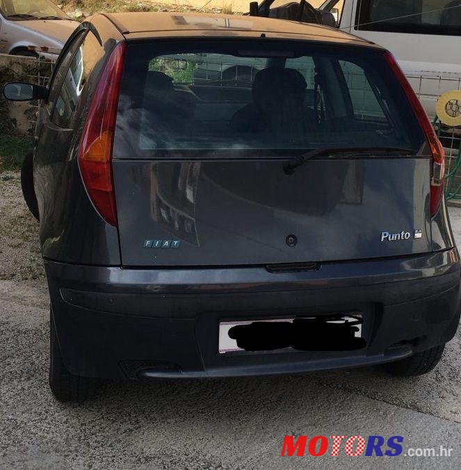 2002' Fiat Punto 1,2 photo #2