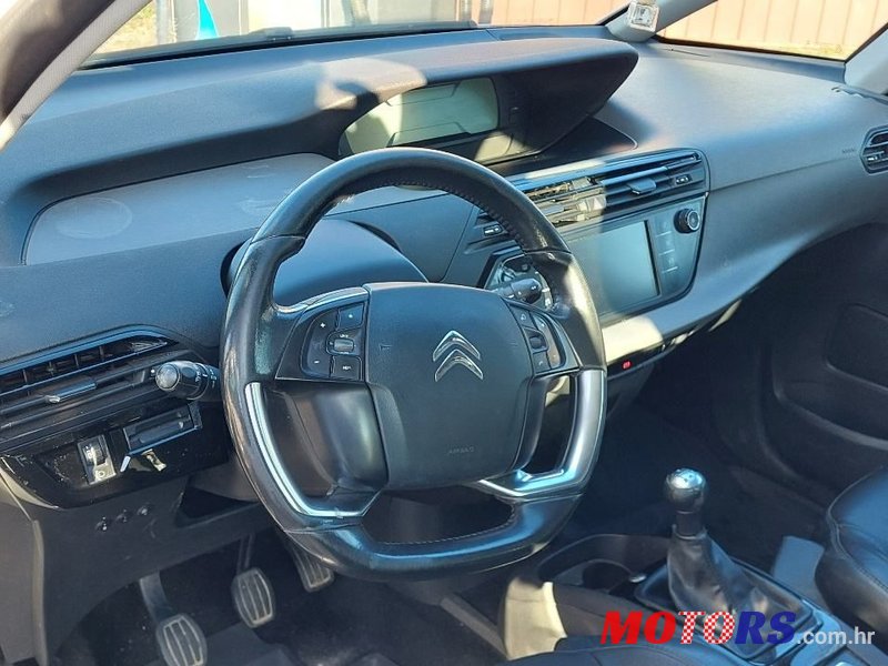 2017' Citroen C4 Picasso Bluehdi 120 photo #6