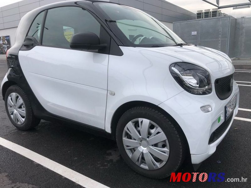 2017' Smart Fortwo Coupe 1,0. Mhd photo #1