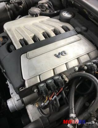 2004' Volkswagen Touareg V6 3,2 photo #6