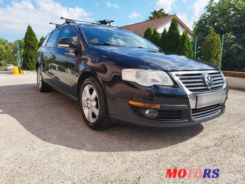 2006' Volkswagen Passat Variant photo #1