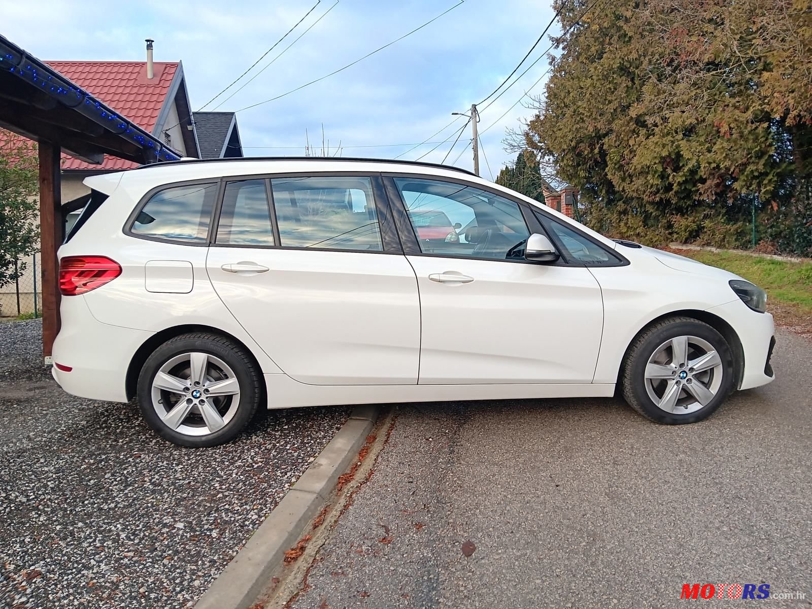 2019' BMW Serija 2 218D Gran Tourer photo #2