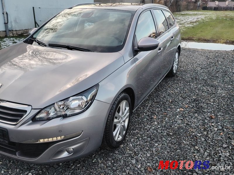 2016' Peugeot 308 Sw photo #6