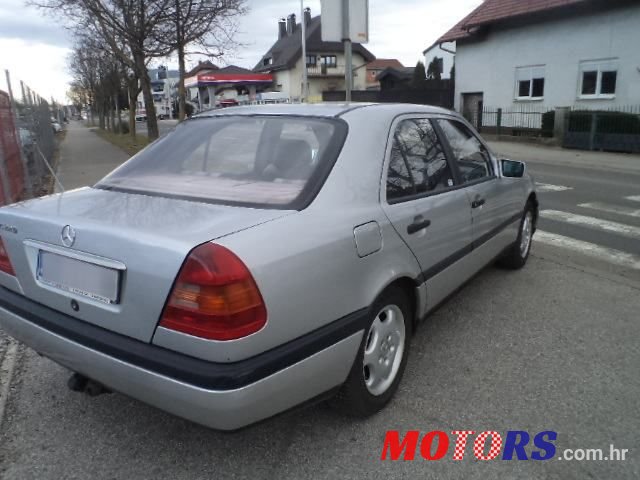 1994' Mercedes-Benz C-Klasa 220 D Classic photo #4