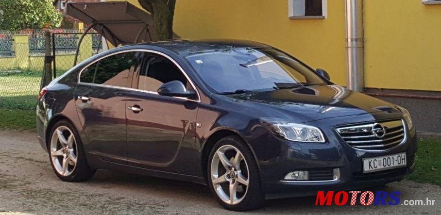 2011' Opel Insignia 2,0 Cdti Sport photo #1