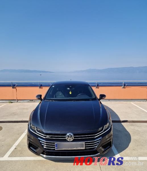 2019' Volkswagen Arteon photo #2