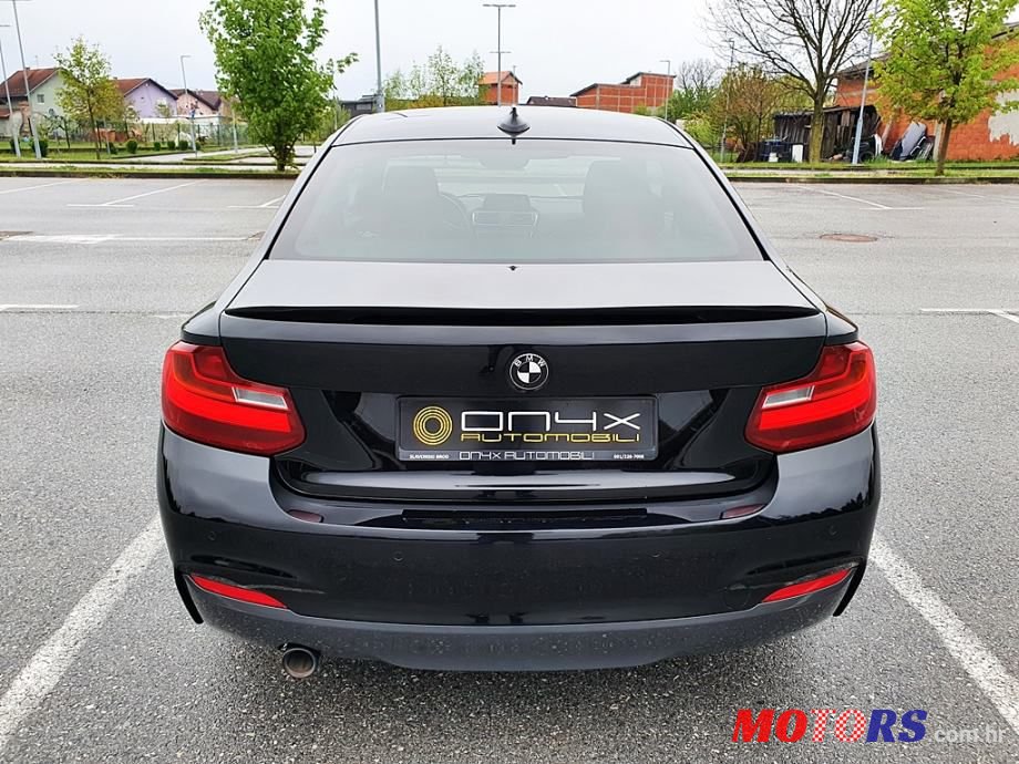 2015' BMW Serija 2 218D photo #4