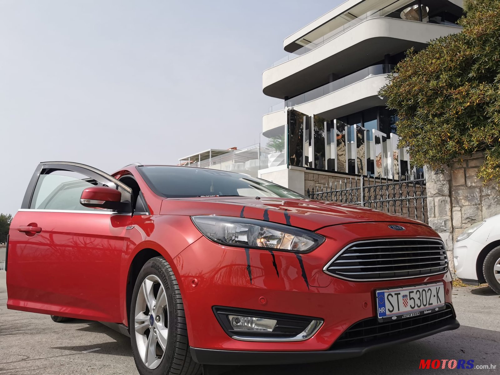 2015' Ford Focus photo #1