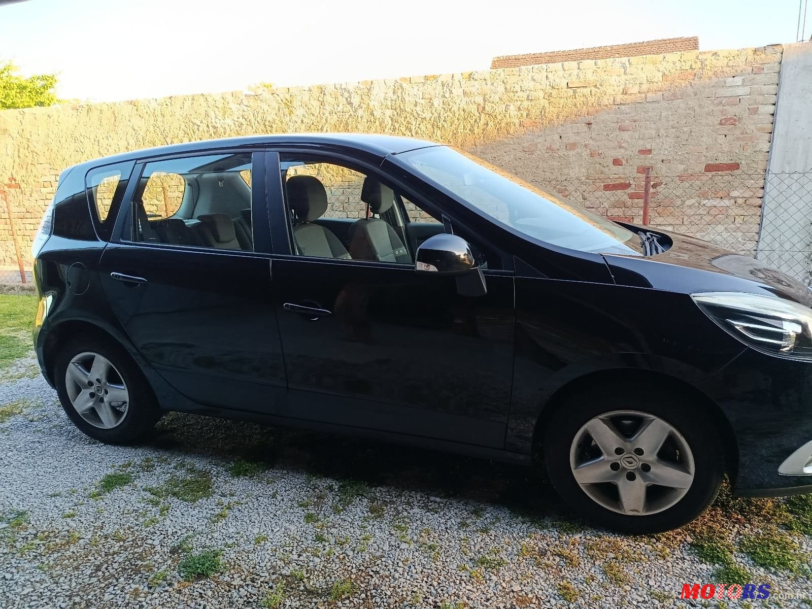 2012' Renault Scenic 1,5 Dci photo #6
