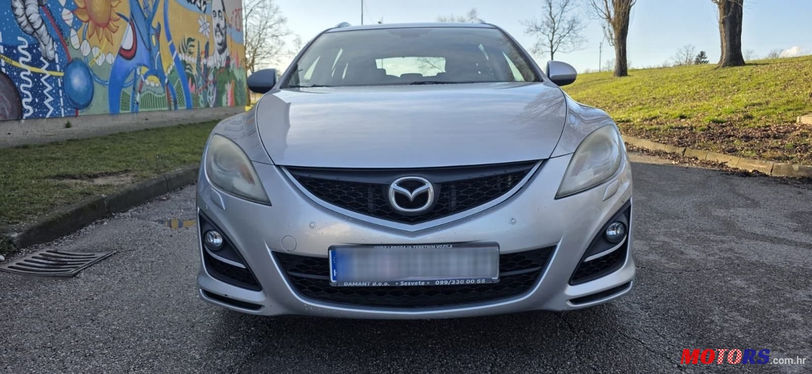 2012' Mazda 6 Sport Combi photo #3