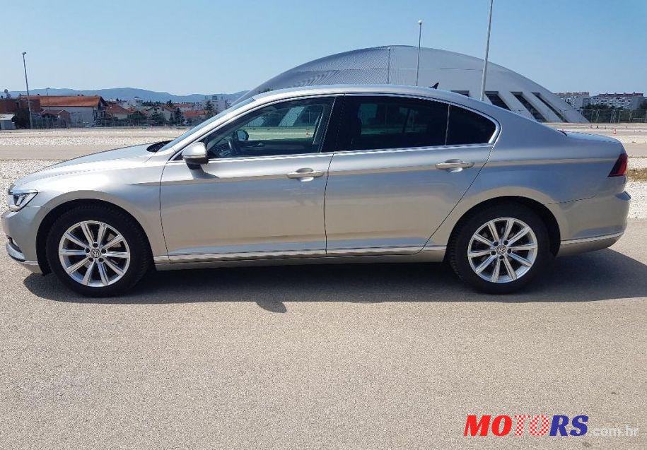 2015' Volkswagen Passat 2,0 Tdi Bmt photo #1