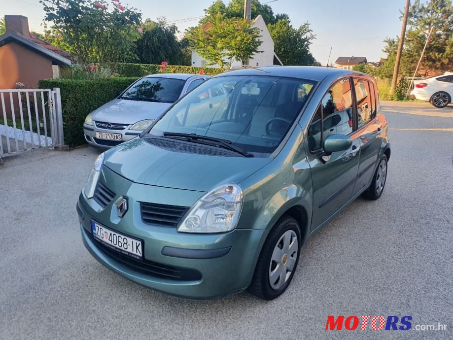 2008' Renault Modus 1,5 Dci photo #4