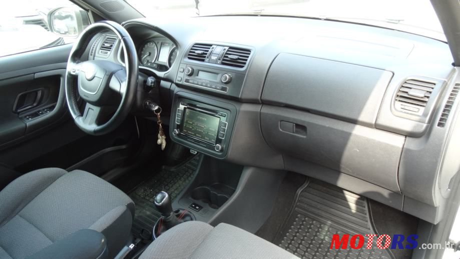 2012' Skoda Fabia 1,6 Tdi photo #6