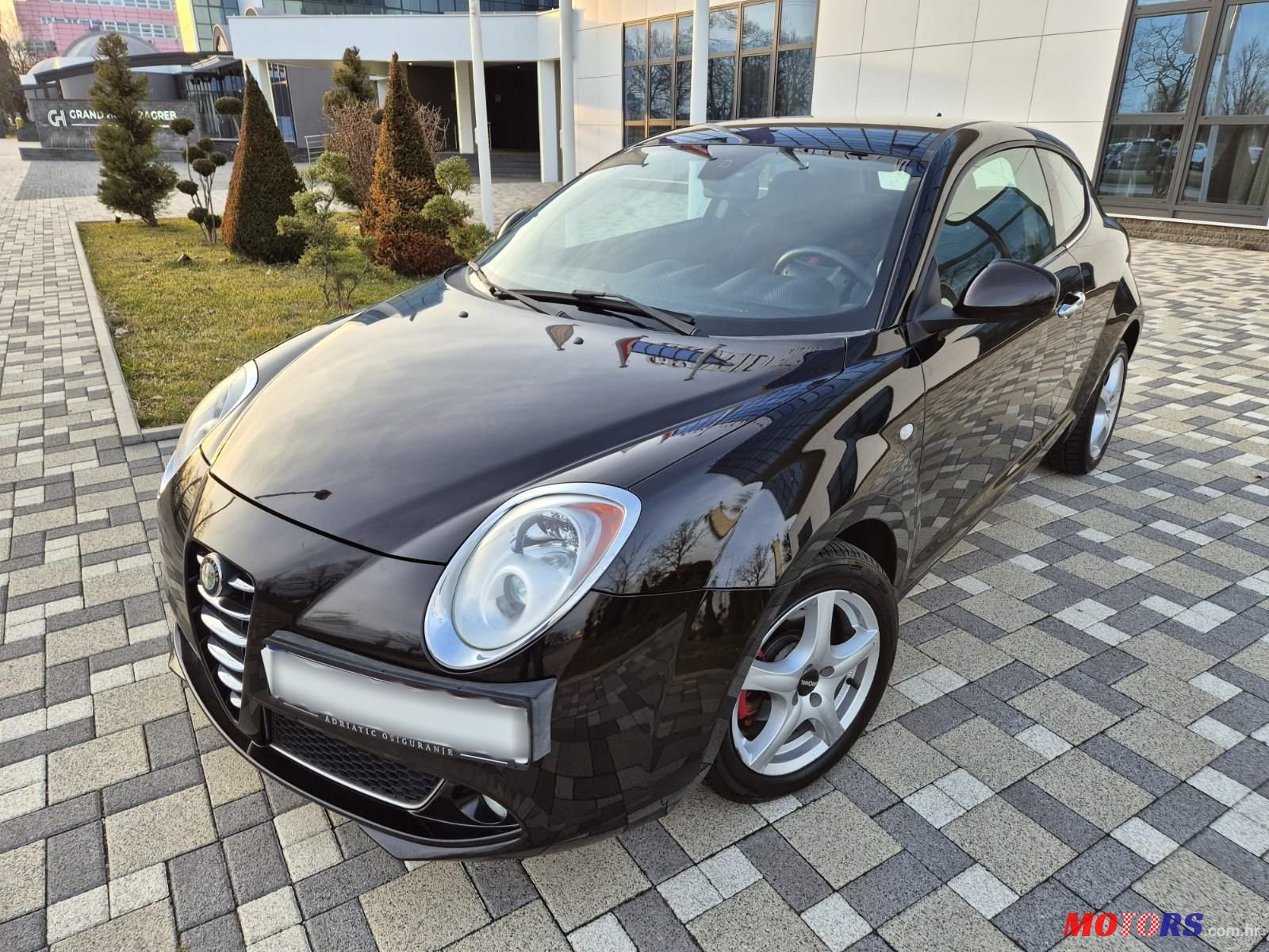 2009' Alfa Romeo MiTo 1,4 photo #2